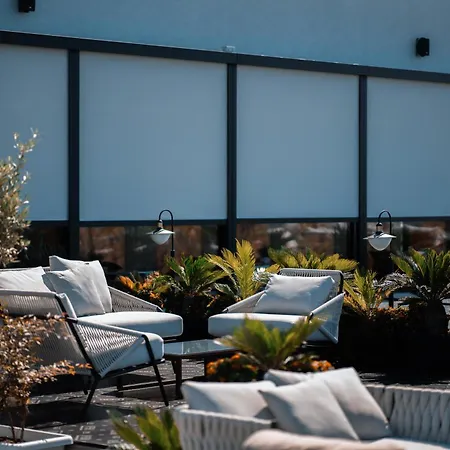 Station touristique Grand Vm Conference & Golem (Tirana)