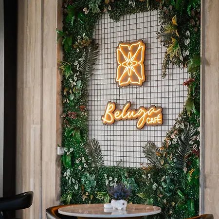 Grand Vm Conference & * Golem (Tirana)