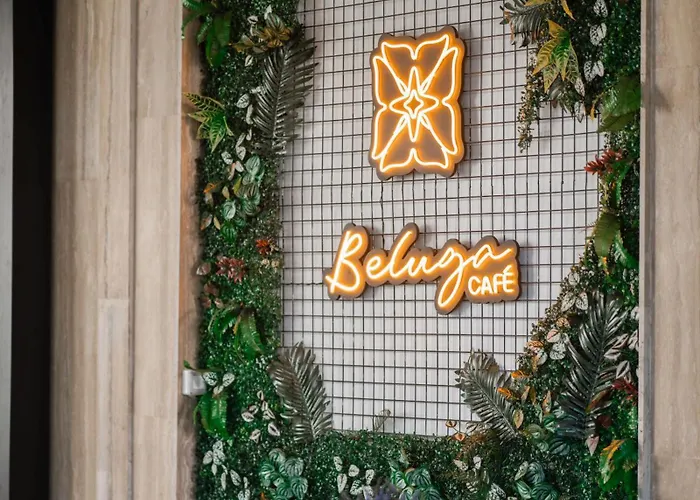 Grand Vm Conference & * Golem (Tirana)