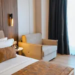 Grand Vm Conference & Resort Golem (Tirana)
