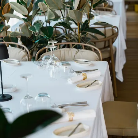 Grand Vm Conference & Rezort Golem (Tirana)