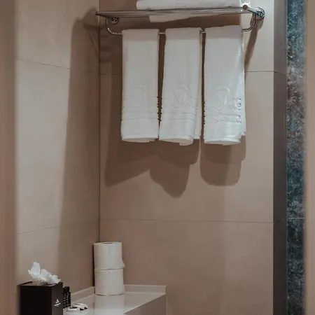 Grand Vm Conference & Rezort Golem (Tirana)